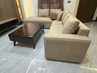 L shape 9 seater sofa with Table