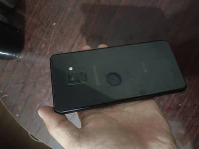 Samsung Mobile A8 Plus