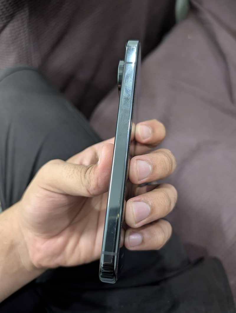 Google Pixel 10 Pro 2
