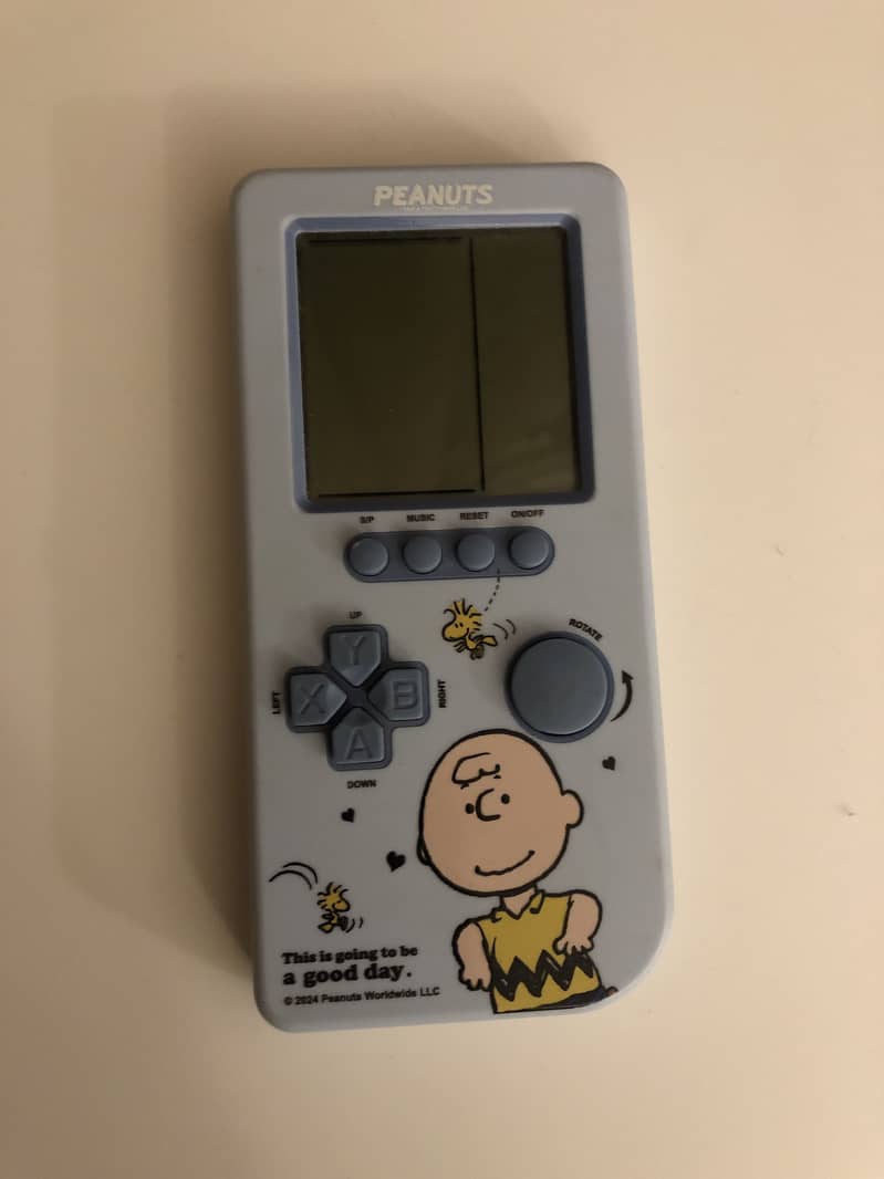 Peanut Gameboy 0