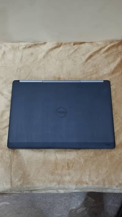 Dell Precision 7520 | i7-6820HQ 3.60GHz Quad Core | 36 GB RAM |4GB GPU