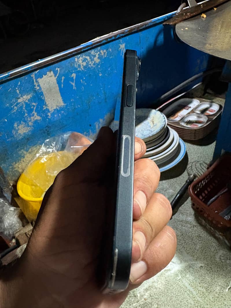 Apple iPhone 14 2