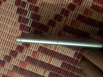Apple iPhone 7 non PTA