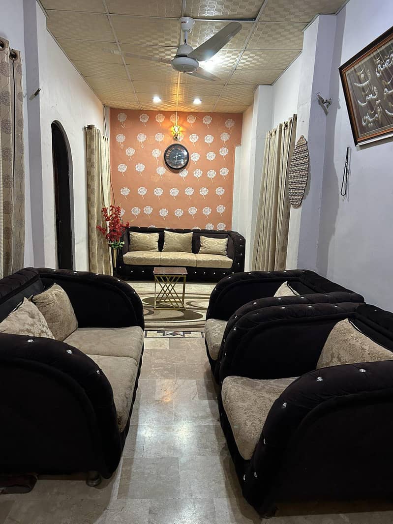 Sofa set 0