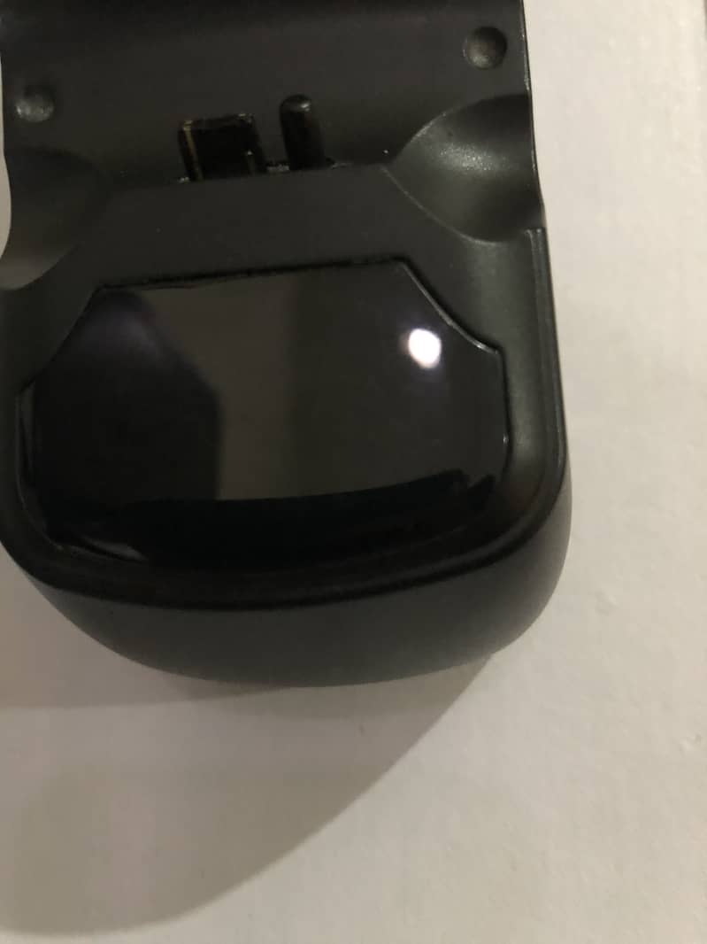 CHARGING DOCK PS4 2