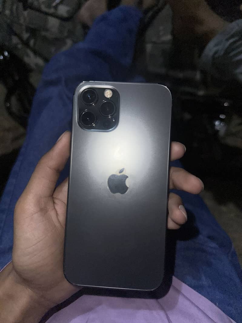 iPhone 12 Pro 0