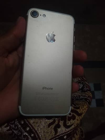 Apple iPhone 7