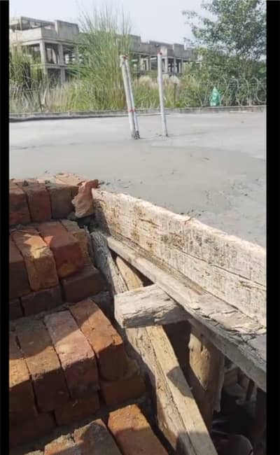university town islamabad  near top city brown structure for sale