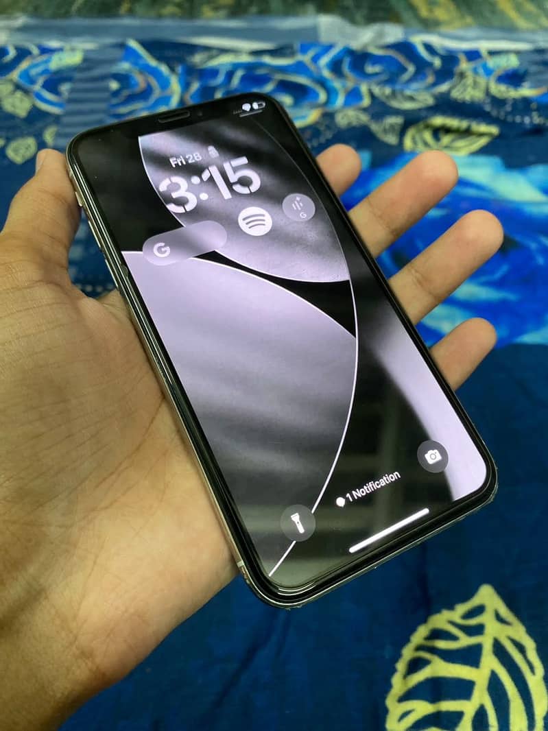 Apple iPhone X 2