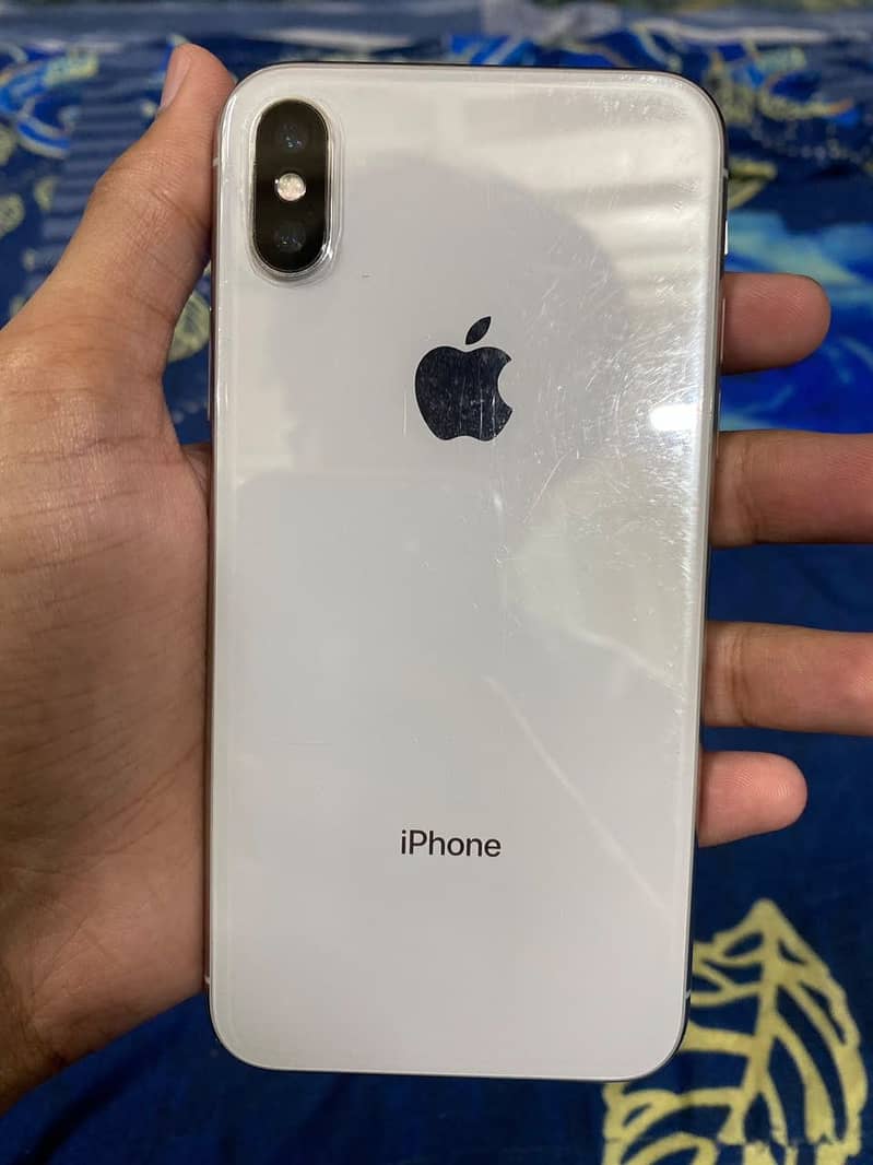 Apple iPhone X 3