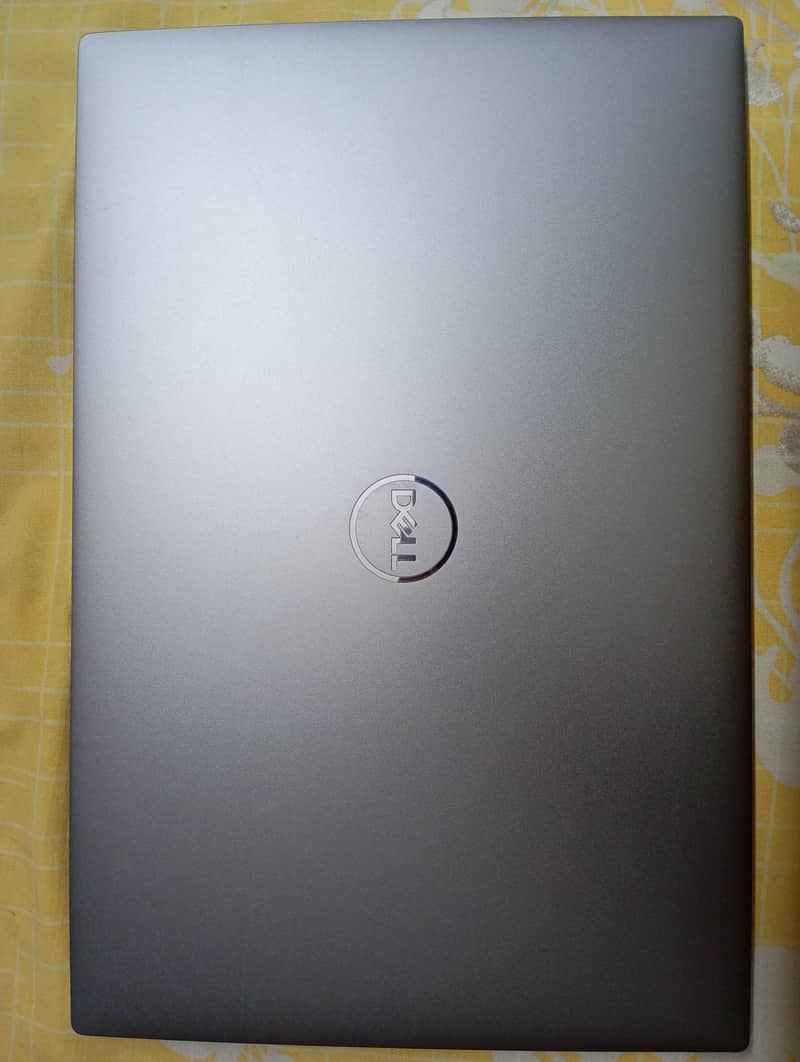 Dell 5560 Precision 2
