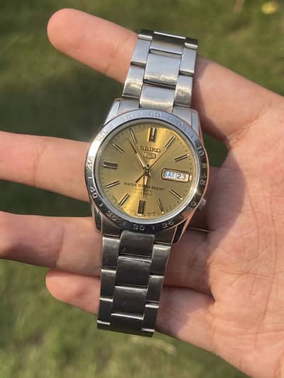 Seiko 5 Automatic 21 Jewels Japan 7S26-02T0 Gold Dial