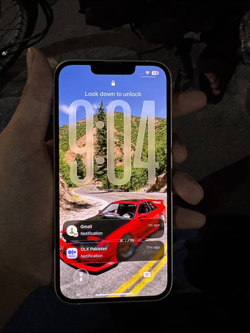 Apple iPhone 13 1