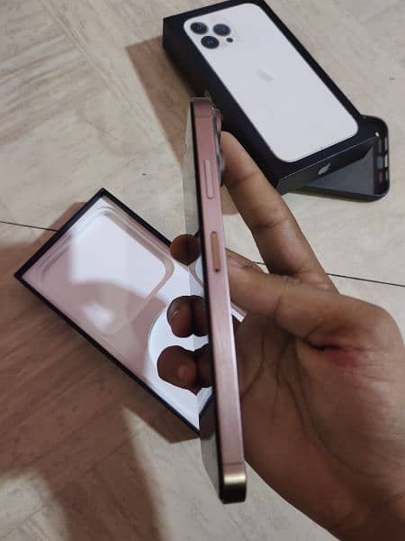 iphone xs max 2