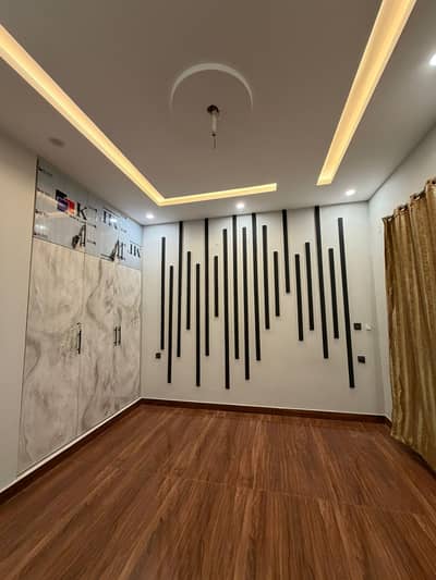 5 Marla Lower Portion Available For Rent In Park View City Lahore