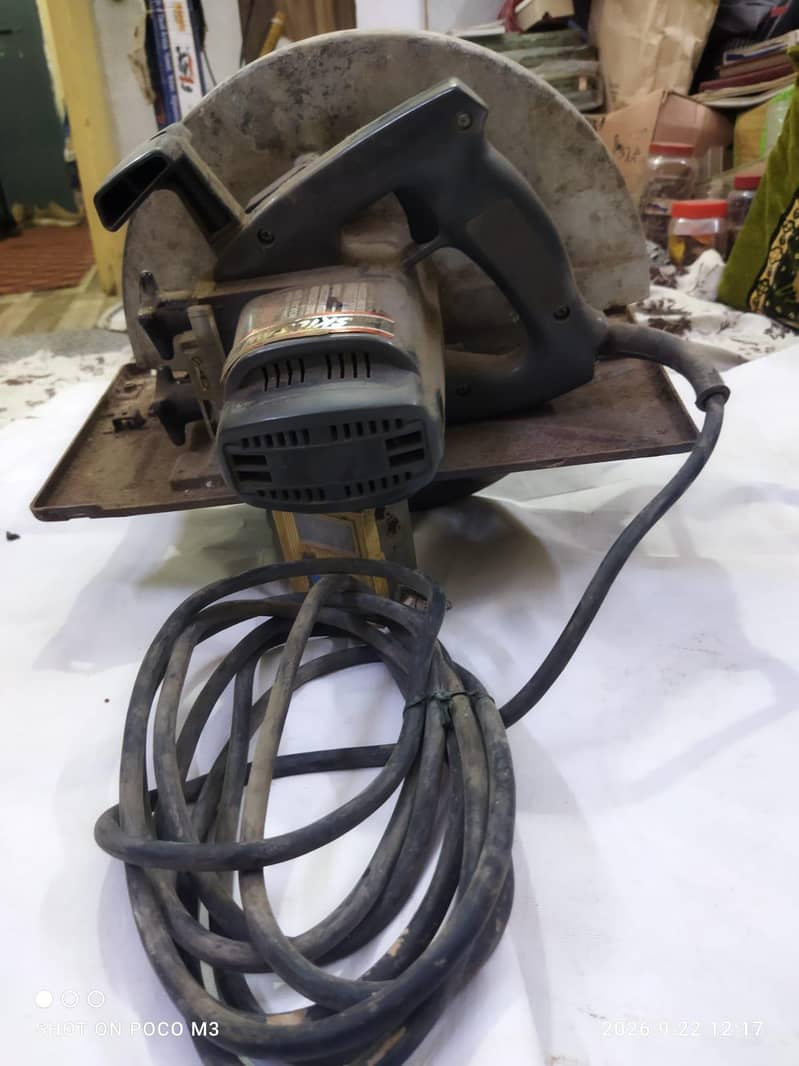 SAW MACHINE 5
