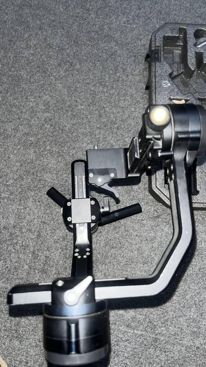 Crane 2S 2