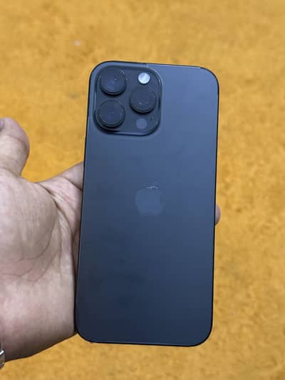 Apple iPhone 16 Pro Max