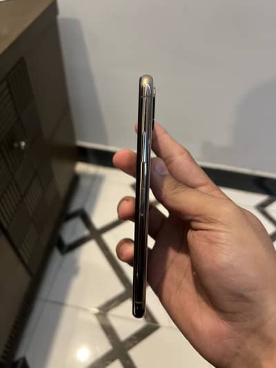 Apple iPhone XS gold