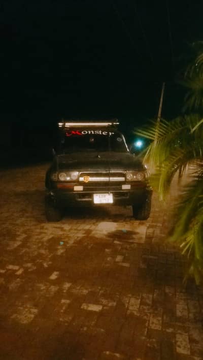 Toyota Land Cruiser 1990 exchange possible