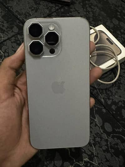Apple iPhone 15 Pro Max