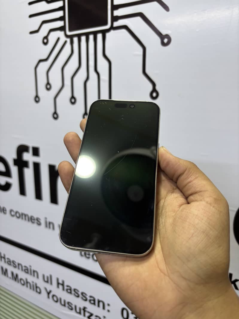 Apple iPhone 15 Pro 7