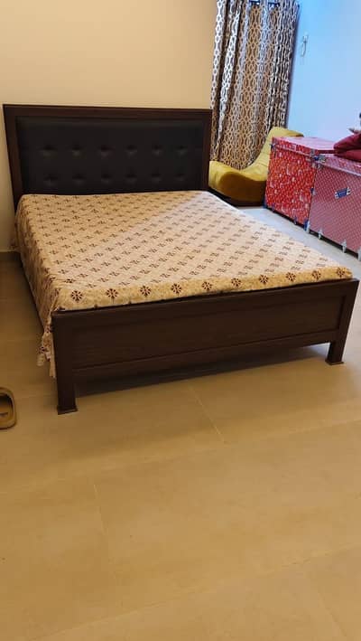 Deyar Bed Set For Urgent Sale