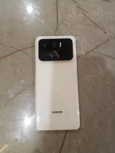 Xiaomi Mi 11 Ultra 256GB  Memory 5000 Battery Camera Zoming 120x