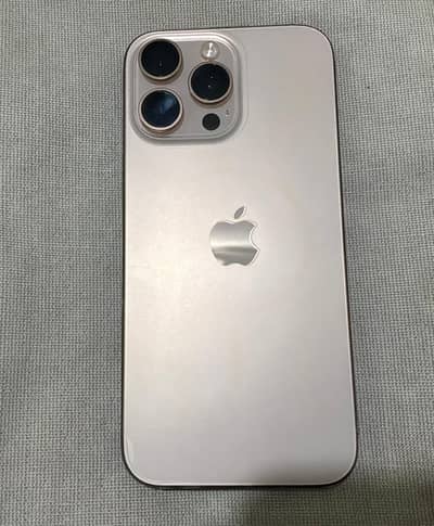Apple iPhone 16 Pro Max