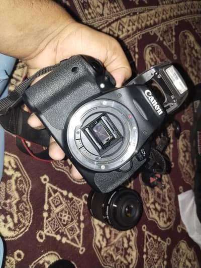 canon 700D