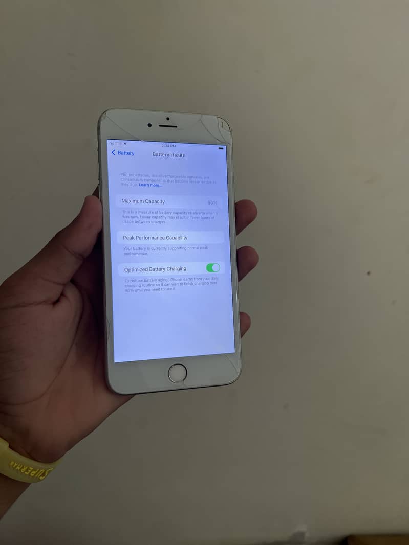 Apple iPhone 6S Plus 5