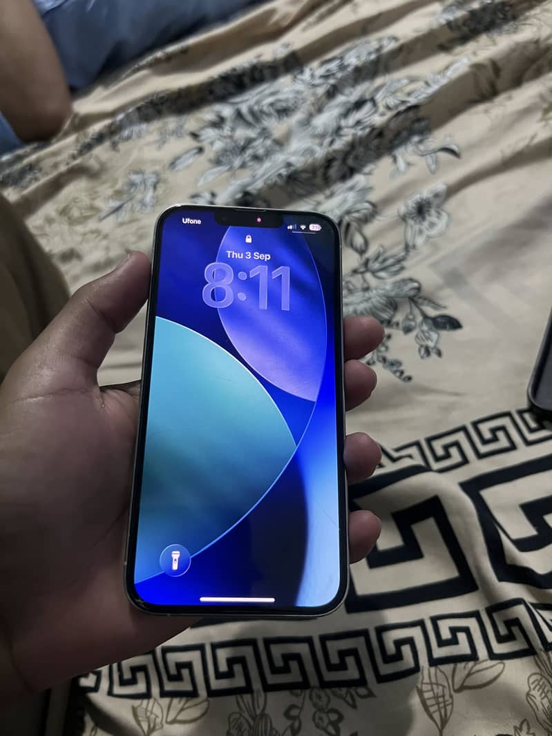 Apple iPhone 13 Pro 2