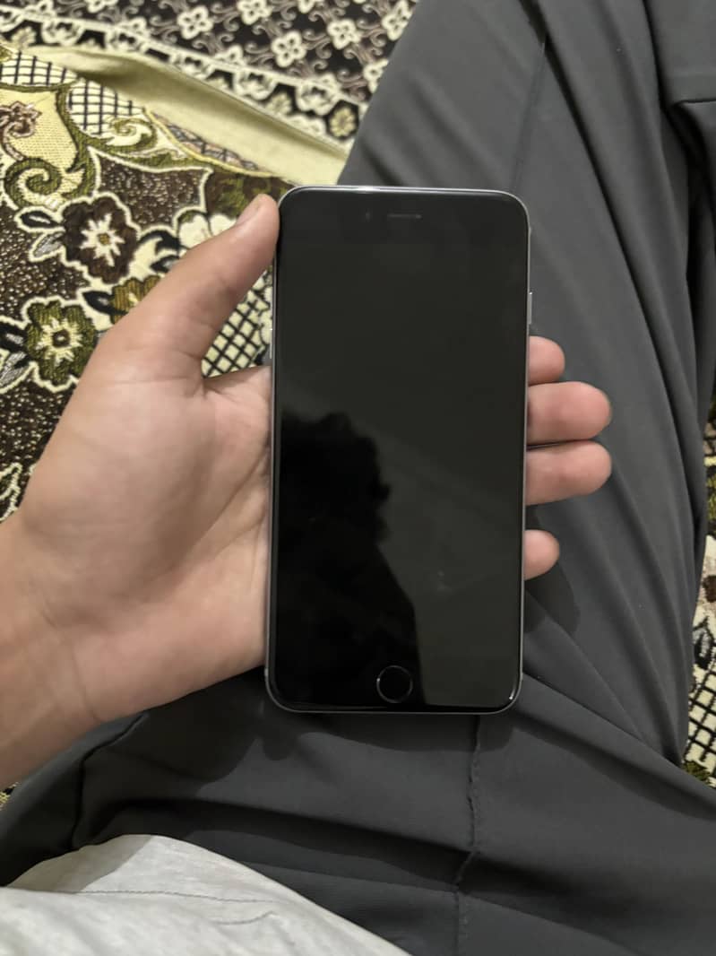 Apple iPhone 6 plus 2