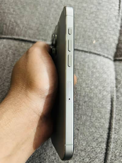 Apple iPhone 15 Pro