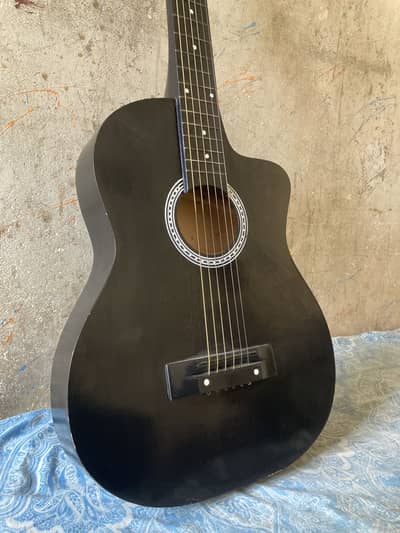 Gitur for urgent sale all ok