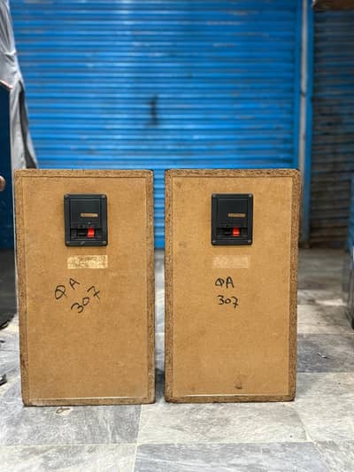 kanwood speakers ha all oky 10/10 condition ha