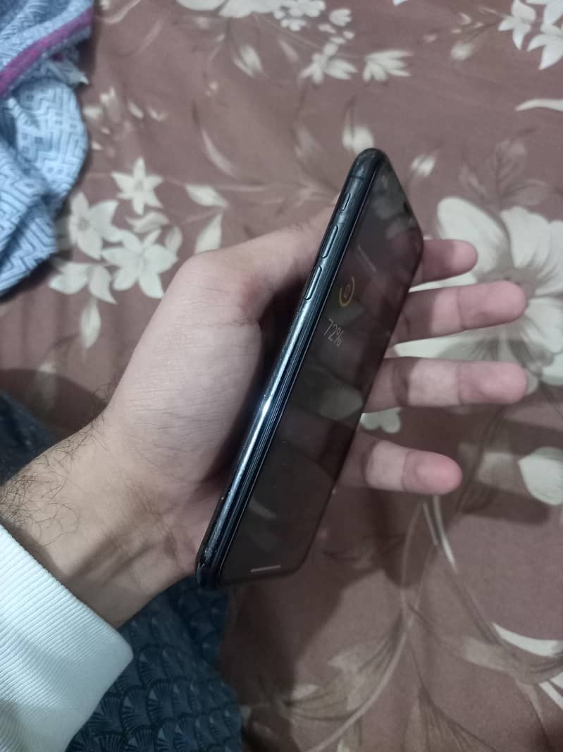 Apple iPhone X 2