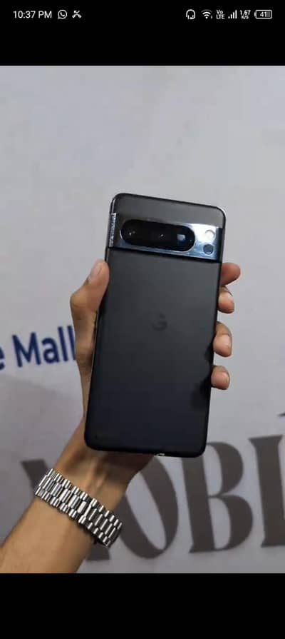 Google Pixel 8 Pro