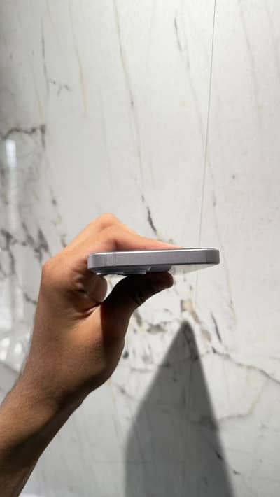 Apple iPhone 14
