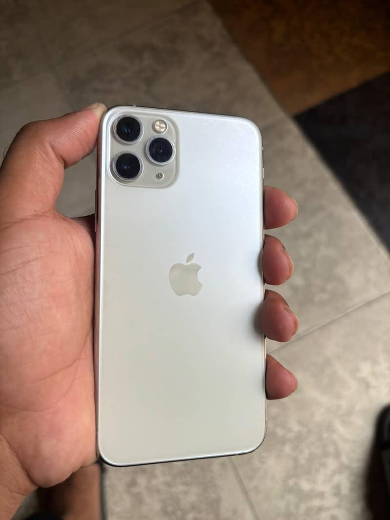 Apple iPhone 11 Pro 8