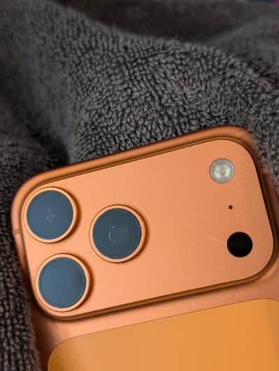 Apple iPhone 17PM with box 256GB (FU)