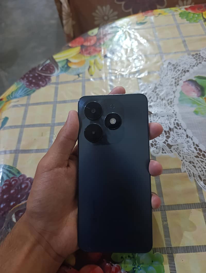 Tecno Spark 20C 1