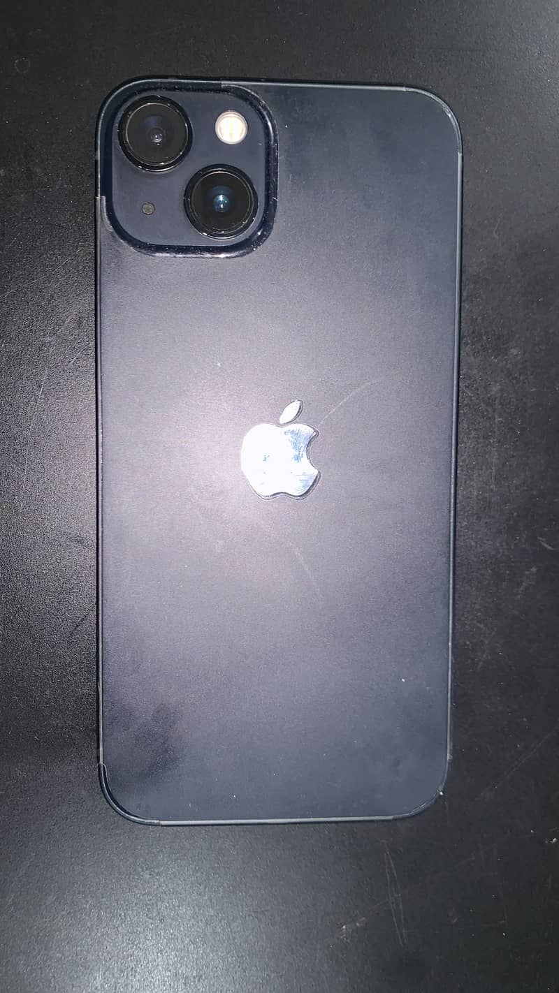 Apple iPhone 13 2