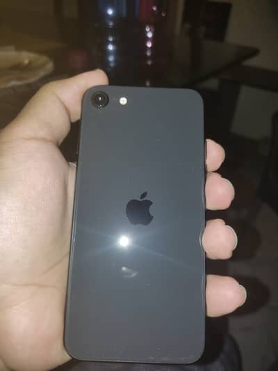 Apple iPhone SE  10/10 pta 90 plus health offer till 28 sep