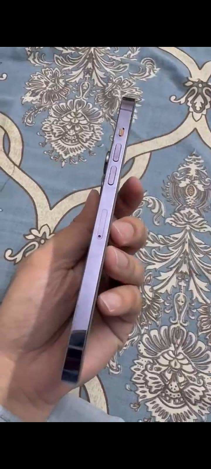 Apple iPhone 14 Pro Max 4