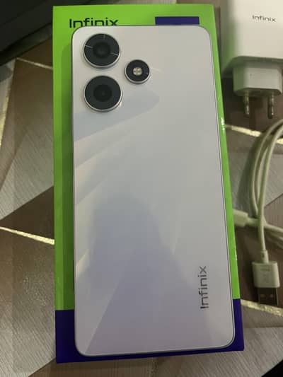 Infinix Hot 30
