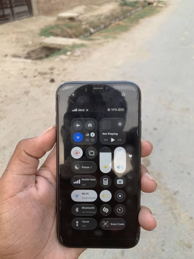 Apple iPhone 11 8
