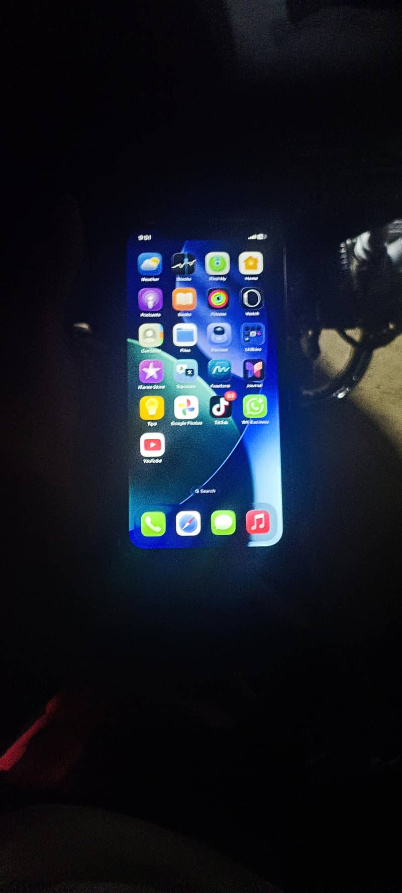 Apple iPhone 11 3