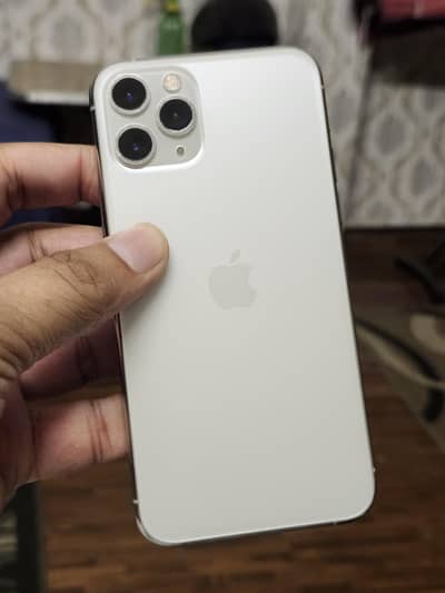 Iphone 11 pro Pta Approved Life time
