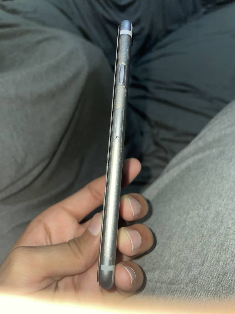 Apple iPhone 6S 2